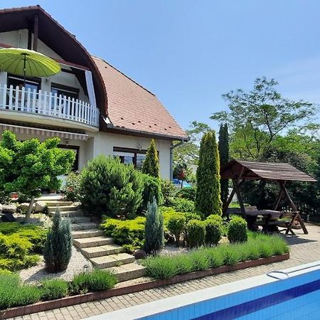 Kati Villa Вонярцвашхедь Экстерьер фото