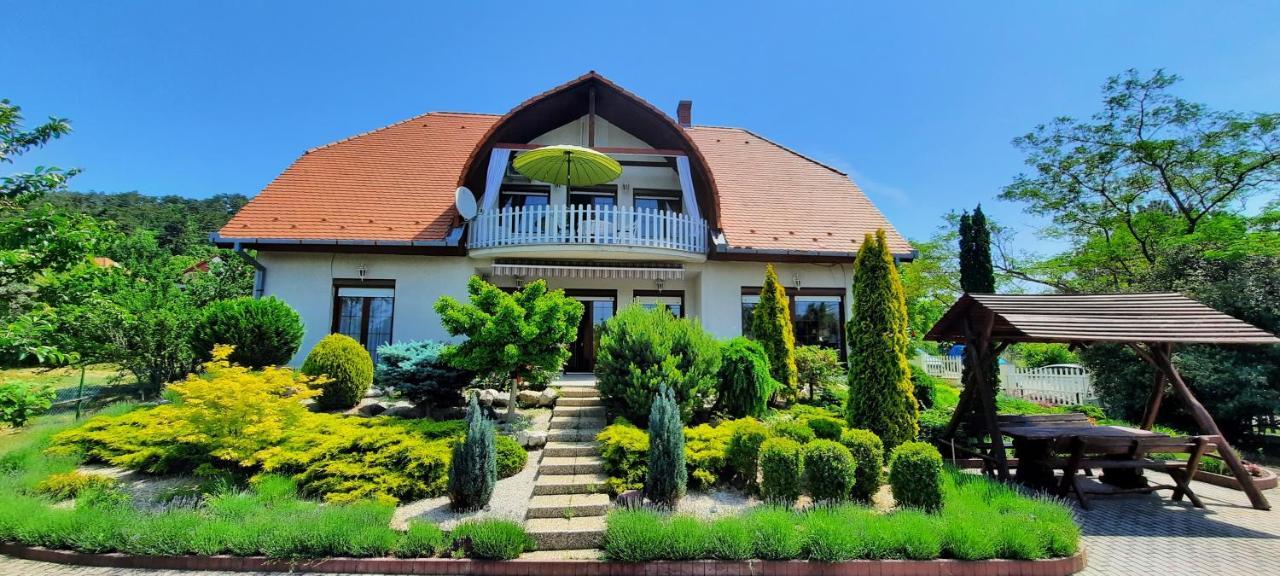 Kati Villa Вонярцвашхедь Экстерьер фото